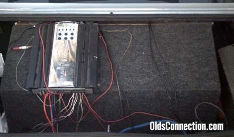 my amp (too many f*ckin wires)