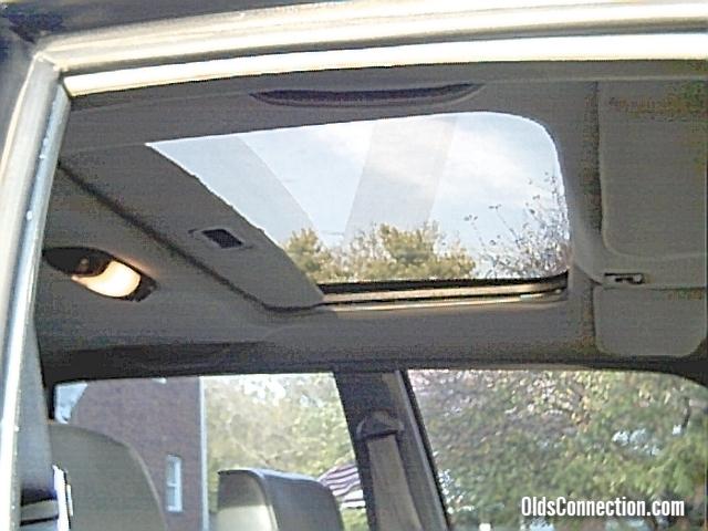 sis 1988 international Rare sunroof inside