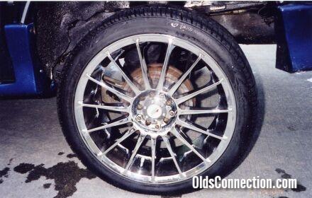 18" Alt Racing Wheel